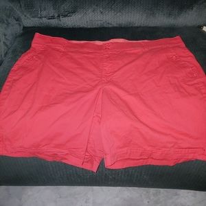 Gloria Vanderbilt Coral Shorts size 22w